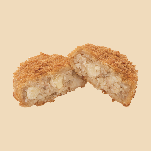 ファミコロ（サクッと衣の牛肉コロッケ） 惣菜 112円（税込120円） ファミリーマート FamilyMart