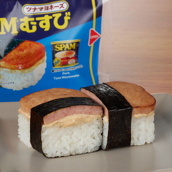 SPAM®むすび ツナマヨネーズ おにぎり 276円（税込298円） ファミリーマート FamilyMart
