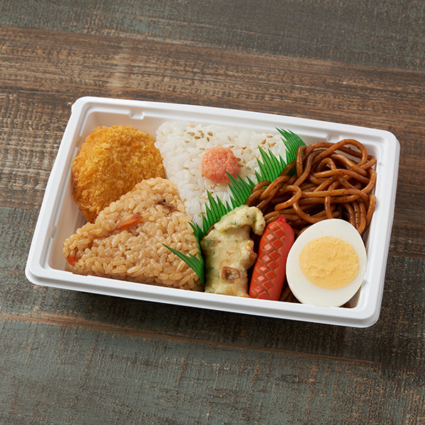 【北陸】おむすび&焼そばセット 炊き込みご飯・明太子 おにぎり 417円（税込450円） ファミリーマート FamilyMart