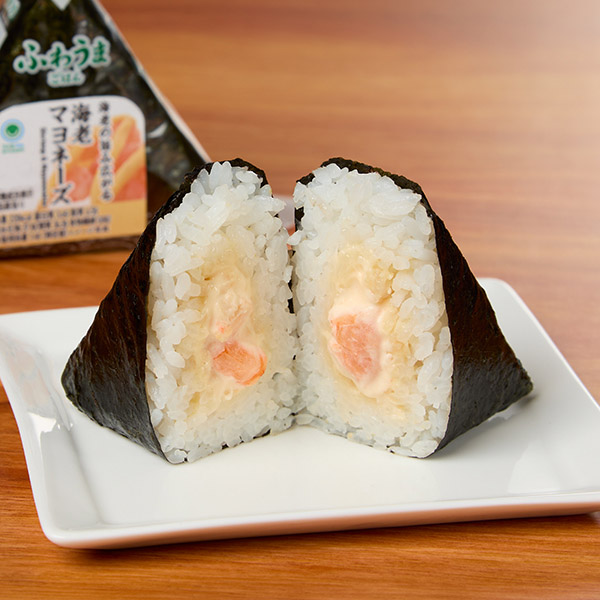 【関西、中国・四国、九州】味付海苔 海老マヨネーズ おにぎり 218円（税込235円） ファミリーマート FamilyMart