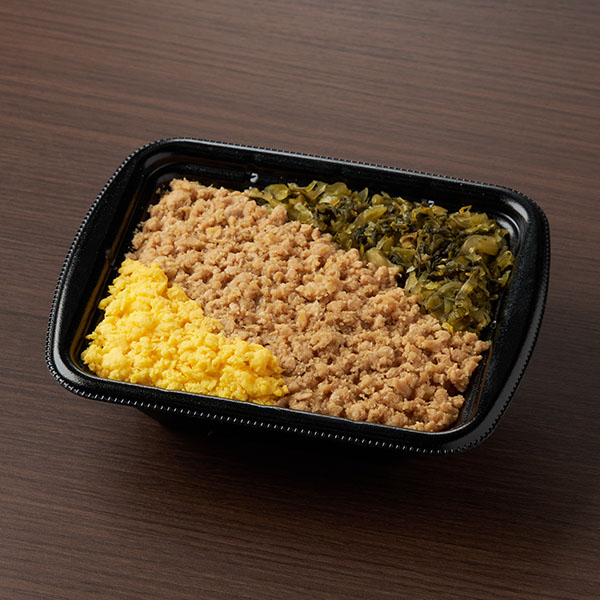 【北海道】鶏そぼろ弁当 お弁当 323円（税込348円） ファミリーマート FamilyMart