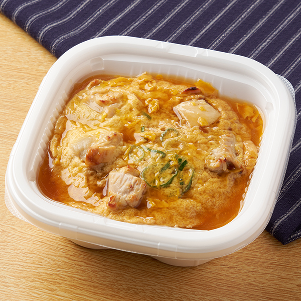 お出汁染み込む ふんわり玉子の親子丼 お弁当 554円（税込598円） ファミリーマート FamilyMart