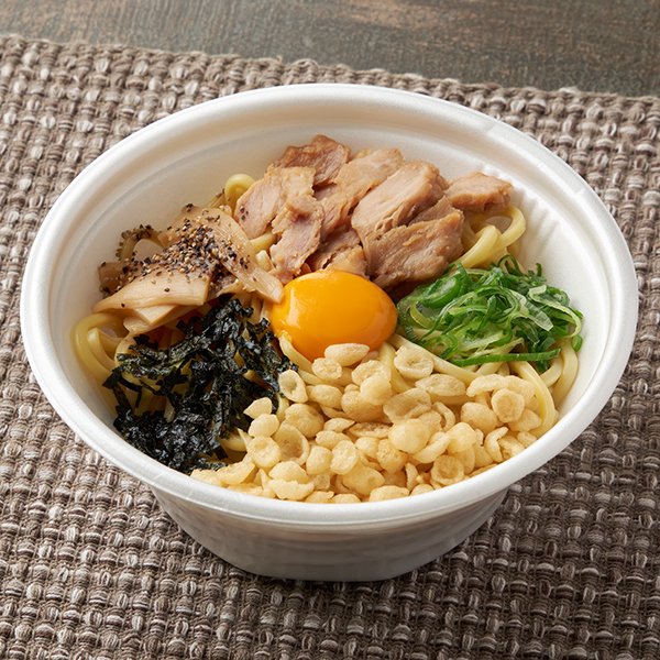 【北陸】麺家いろは監修 大盛富山ブラックまぜそば 麺類 584円（税込630円） ファミリーマート FamilyMart