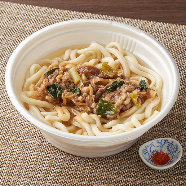 【九州】牛肉とねぎの旨み 肉うどん 麺類 573円（税込618円） ファミリーマート FamilyMart