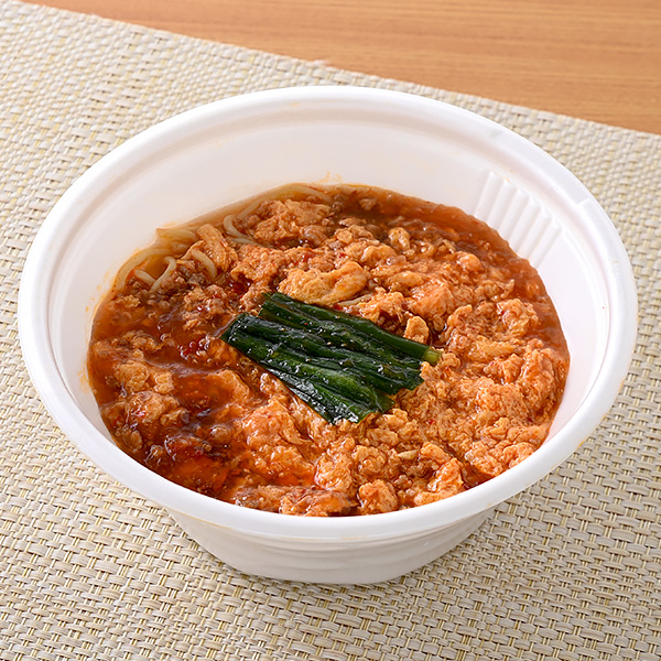 【中国・四国、九州】高知県産ニラ使用 ピリ辛玉子スープ辛麺 麺類 510円（税込550円） ファミリーマート FamilyMart