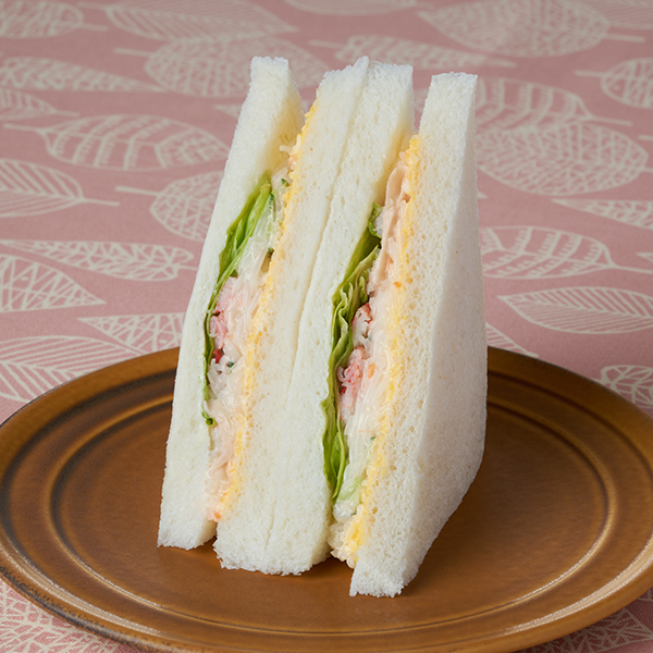 【関東】春雨サラダとタマゴサラダサンド サンドイッチ 276円（税込298円） ファミリーマート FamilyMart