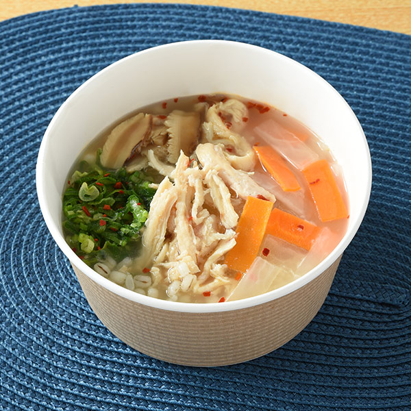 【関東の一部】参鶏湯風スープごはん 惣菜 417円（税込450円） ファミリーマート FamilyMart