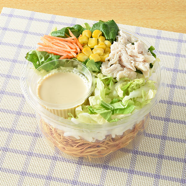 パリパリ麺サラダ サラダ 389円（税込420円） ファミリーマート FamilyMart