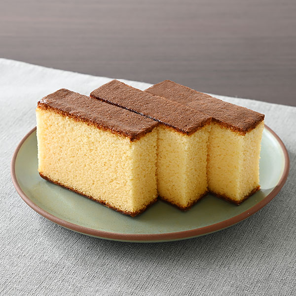 風味豊かなしっとりカステラ 菓子 267円（税込288円） ファミリーマート FamilyMart