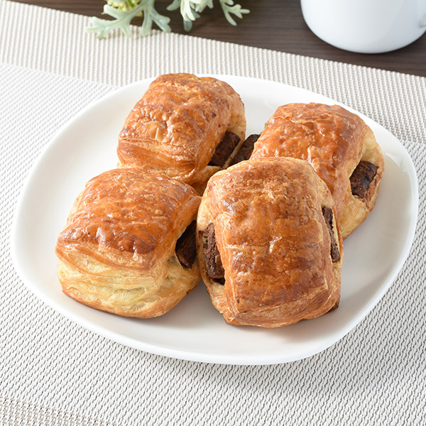 パン・オ・ショコラ4個入 パン 184円（税込198円） ファミリーマート FamilyMart