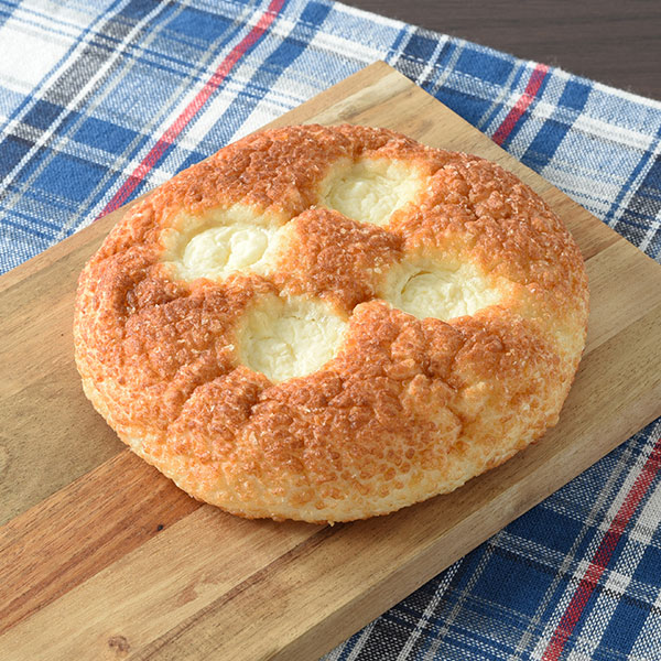 チーズ塩パン(ロレーヌ産岩塩使用)