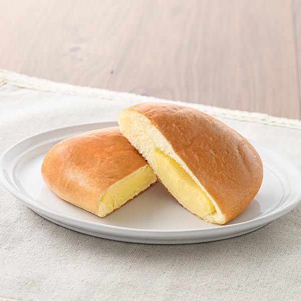 ファミマ・ザ・クリームパン パン 135円（税込145円） ファミリーマート FamilyMart