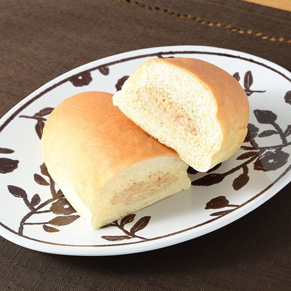 生コッペパン（ダブルピーナッツ） パン 135円（税込145円） ファミリーマート FamilyMart