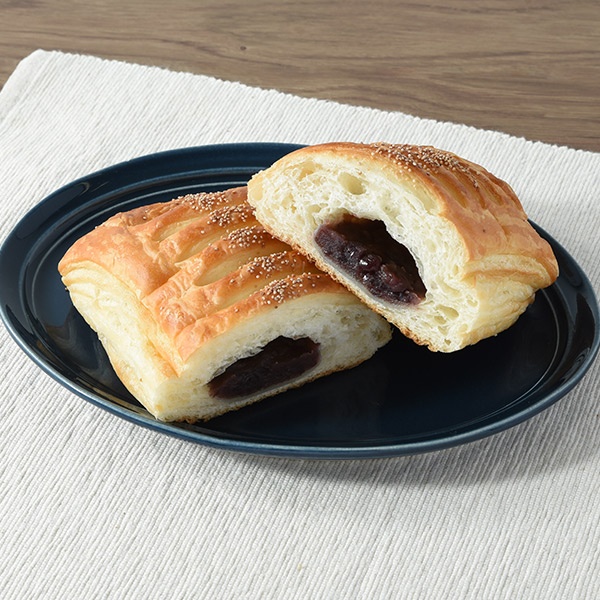 たっぷりつぶあんデニッシュ パン 119円（税込128円） ファミリーマート FamilyMart