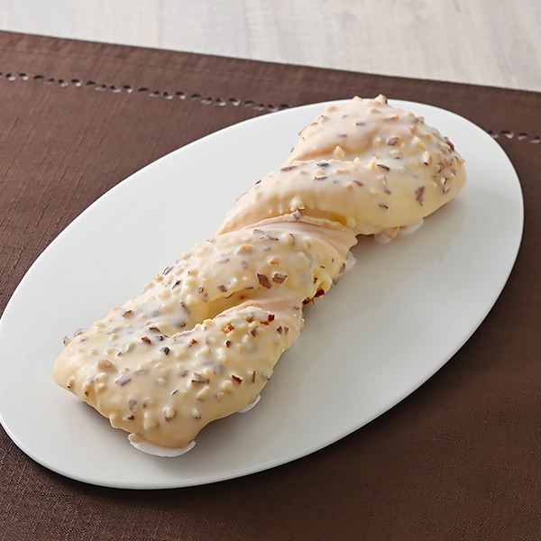 アーモンドツイスト パン 144円（税込155円） ファミリーマート FamilyMart