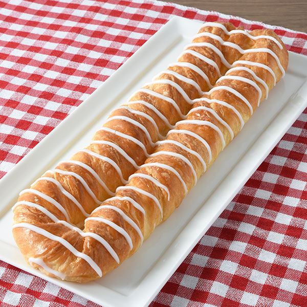 ロングデニッシュ（バター風味） パン 125円（税込135円） ファミリーマート FamilyMart