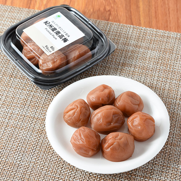 紀州産南高梅（パック） 360円（税込388円） ファミリーマート FamilyMart