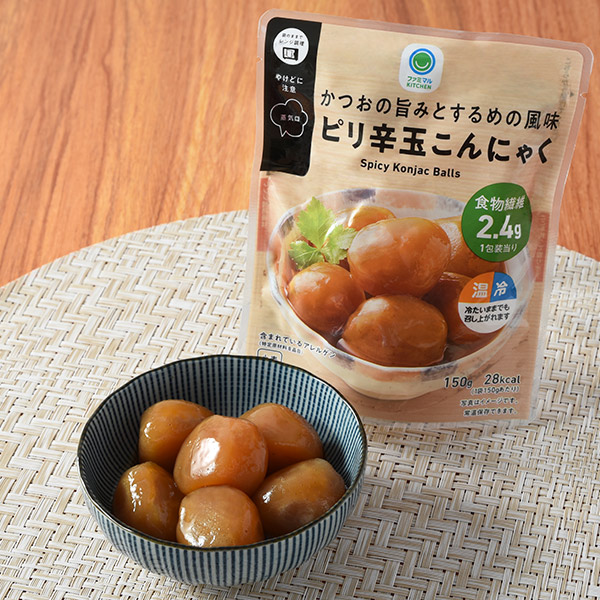 かつおの旨みとするめの風味ピリ辛玉こんにゃく 惣菜 147円（税込158円） ファミリーマート FamilyMart