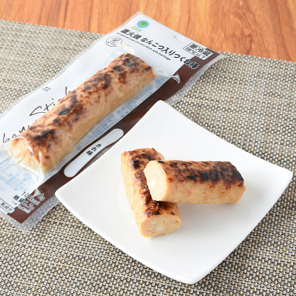 直火焼なんこつ入りつくね棒 たれ味 184円（税込198円） ファミリーマート FamilyMart