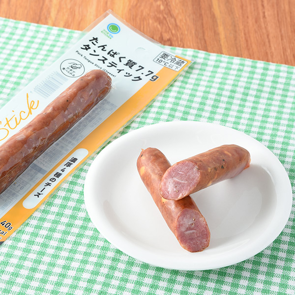 たんぱく質7.7gタンスティック 濃厚4種のチーズ 184円（税込198円） ファミリーマート FamilyMart