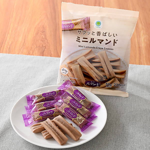 サクッと香ばしいミニルマンド 菓子 139円（税込150円） ファミリーマート FamilyMart