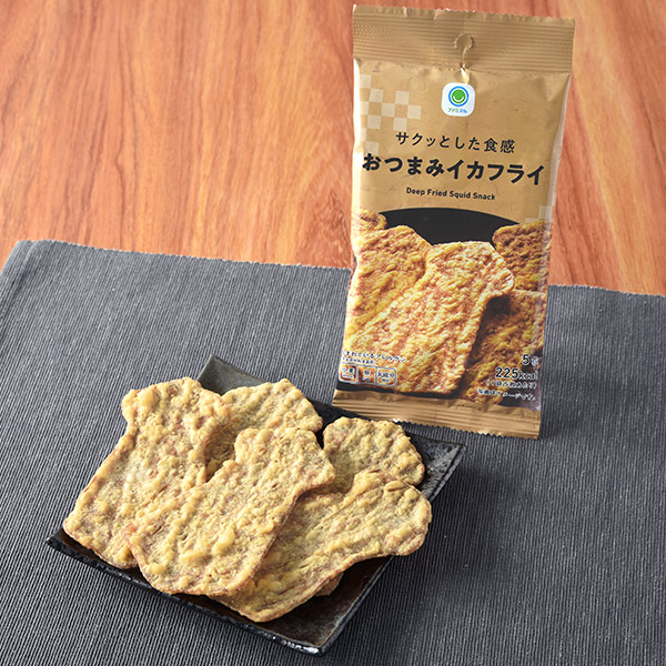 サクッとした食感おつまみイカフライ 菓子 110円（税込118円） ファミリーマート FamilyMart