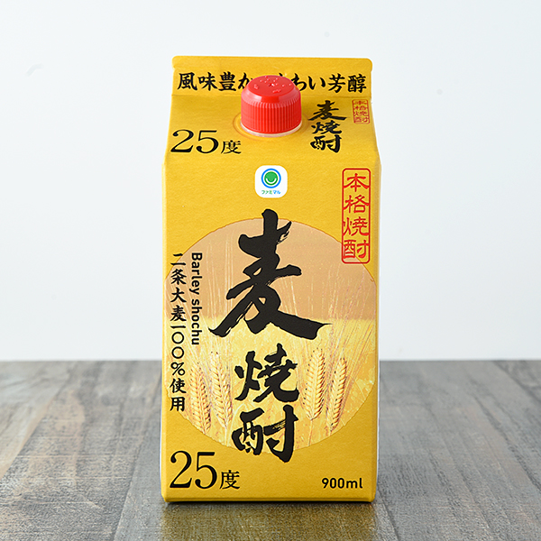 麦焼酎25°パック 900ml 酒 764円（税込840円） ファミリーマート FamilyMart