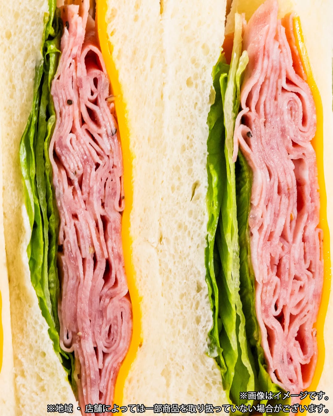 サラミとチェダーチーズのサンドイッチ