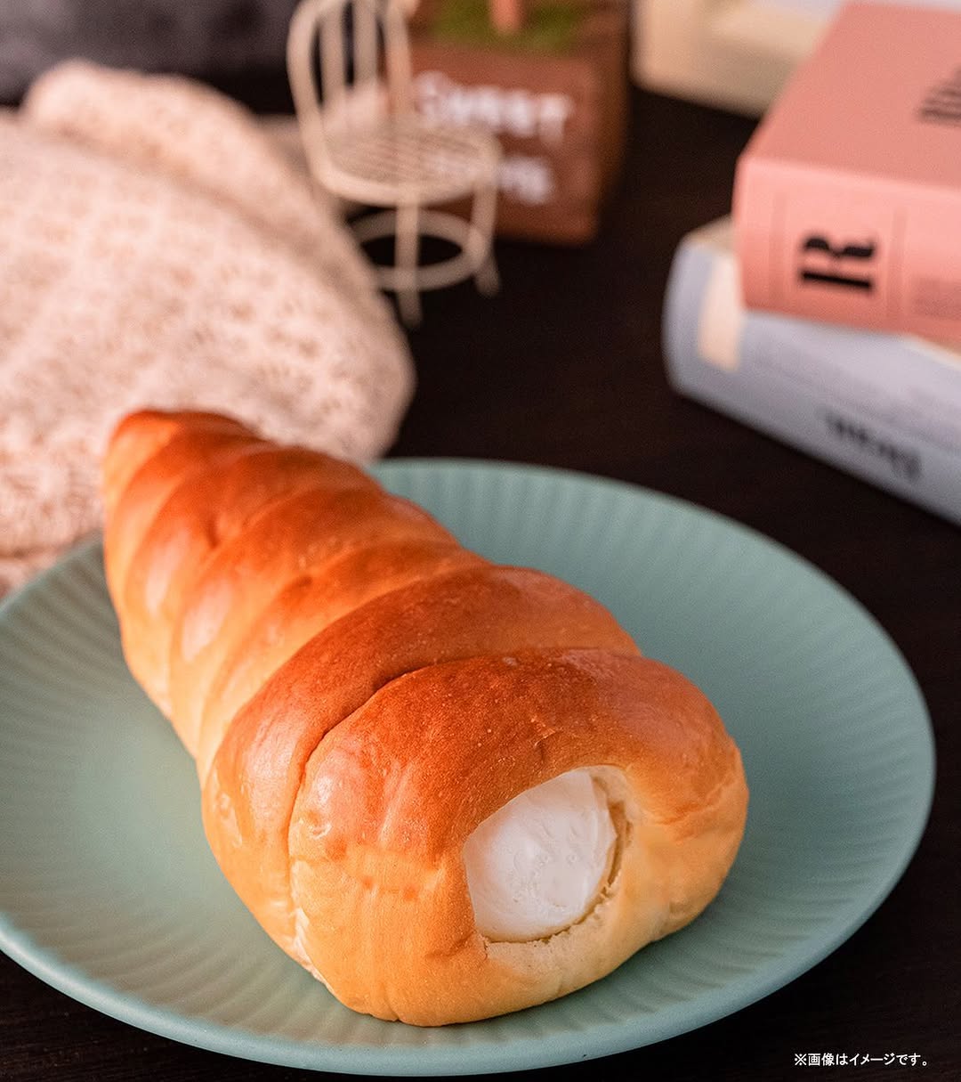 ホイップコロネファミマベーカリー部ファミマファミマ新商品ファミマベーカリーファミリーマートファミリーマートパンコンビニコンビニパンコンビニグルメコンビニパン図鑑パンパン屋パンのある暮らしパンのある生活あさごぱん朝ごパンごパンごぱん昼ごパンひるごぱんコロネホイップホイップクリームベーカリーベーカリーカフェパン好きな人と繋がりたいパン好きパン好きと繋がりたいパン好き女子