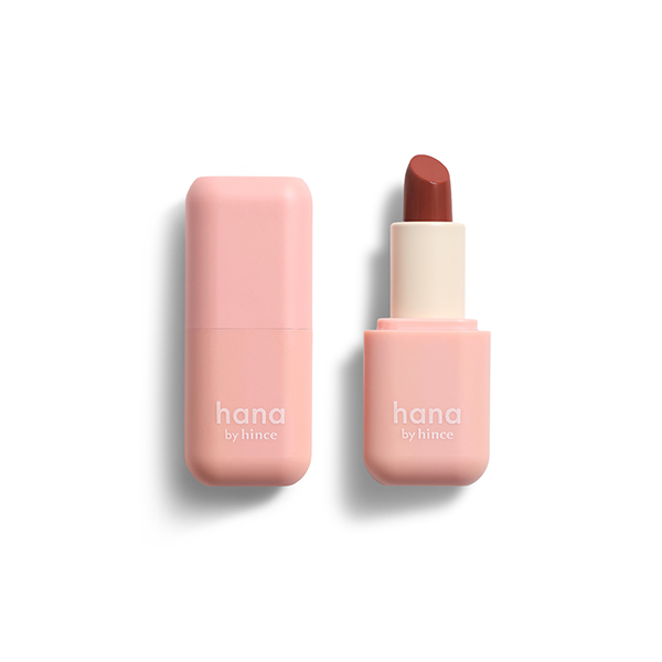hana by hince シアーグラスリップスティック 03キャラメル コスメ 900円（税込990円） ファミリーマート FamilyMart