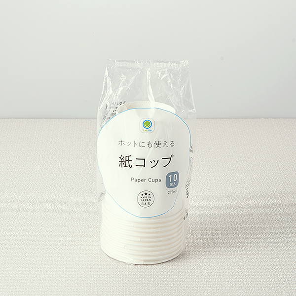 紙コップ 10個入 日用品 199円（税込218円） ファミリーマート FamilyMart
