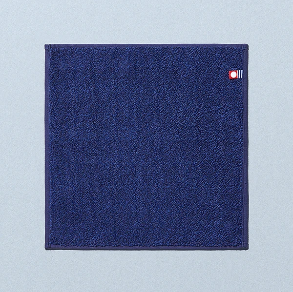 今治タオルハンカチ ネイビーミックス 日用品 635円（税込698円） ファミリーマート FamilyMart