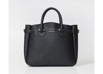 ファミリーマート YOUNG & OLSEN The DRYGOODS STORE BELTED TOTE BAG BOOK BLACK ブラックのレザー調トートバッグ