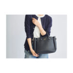 ファミリーマート YOUNG & OLSEN The DRYGOODS STORE BELTED TOTE BAG BOOK BLACK ディテール確認