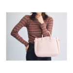 ファミリーマート sweet presents YOUNG & OLSEN The DRYGOODS STORE BELTED TOTE BAG BOOK PINK ディテール確認