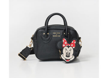 ファミリーマート sweet presents YOUNG & OLSEN The DRYGOODS STORE SHOULDER BAG BOOK with Disney MINNIE MOUSE Disney ミニーマウスデザイン